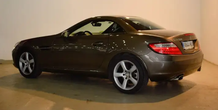 MERCEDES SLK CLASS (01/06/2012) - 